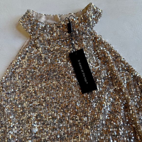NWT Cable & Gauge Silver Sequin Halter Neck Top - Picture 3 of 8